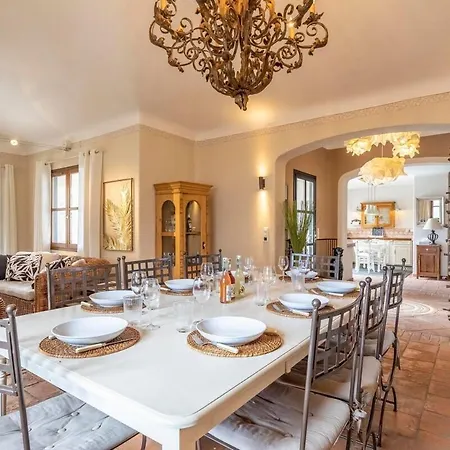 La Fourmilière Casa vacanze Lecci